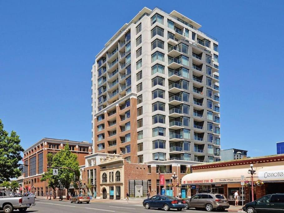 Modern 2 Bedroom Ocean Views Victoria Downtown Free Parking Exteriér fotografie