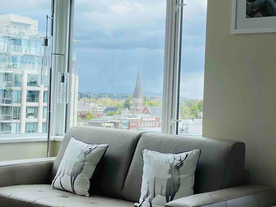 Modern 2 Bedroom Ocean Views Victoria Downtown Free Parking Exteriér fotografie